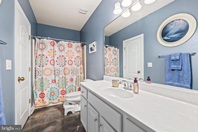1 ROLLING BROOKE CT, Stafford, VA 22554