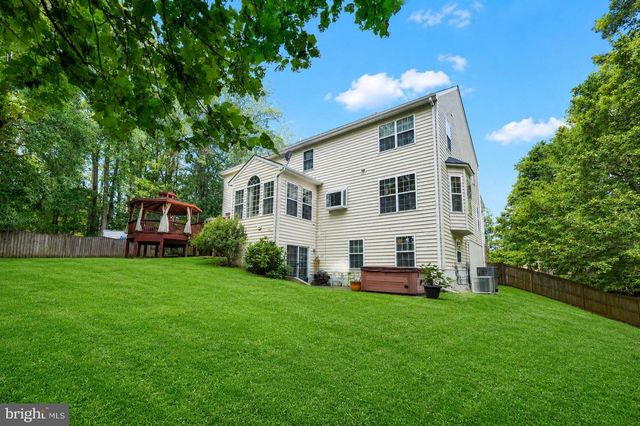 1 ROLLING BROOKE CT, Stafford, VA 22554