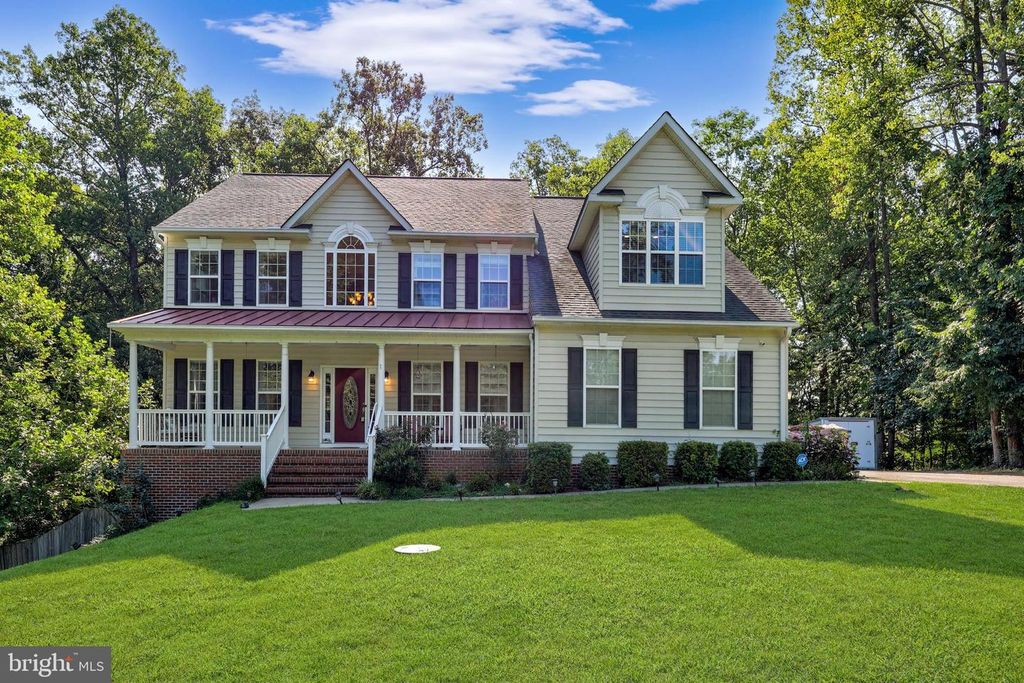 1 ROLLING BROOKE CT, Stafford, VA 22554