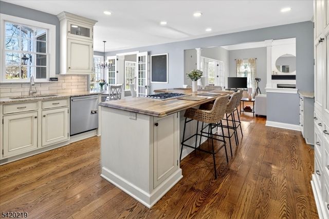 111 Red Oak Way, Montgomery Twp., NJ 08502