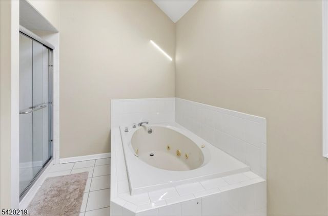 111 Red Oak Way, Montgomery Twp., NJ 08502