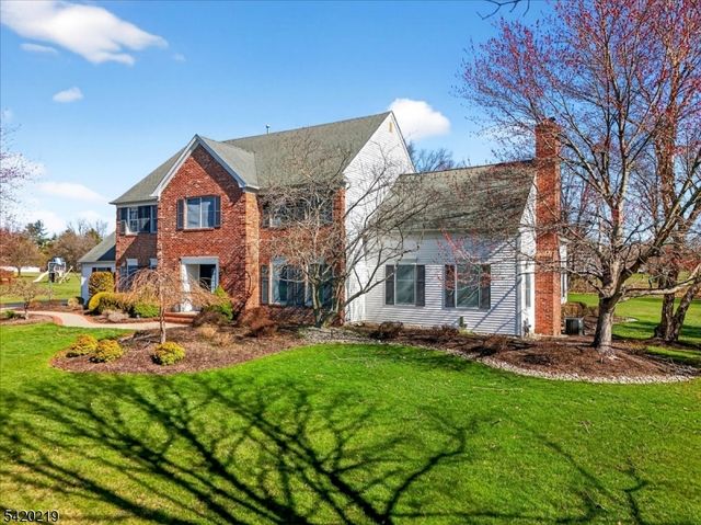111 Red Oak Way, Montgomery Twp., NJ 08502