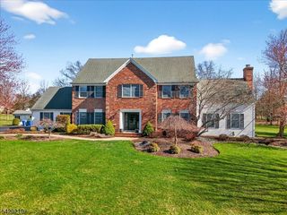 111 Red Oak Way, Montgomery Twp., NJ 08502