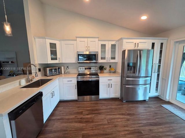 8311 SW 12th Street 1, Pembroke Pines, FL 33025