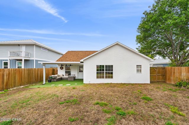 6314 Hilltop Avenue, Panama City, FL 32408