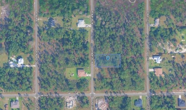 904 Acacia Avenue, Lehigh Acres, FL 33972