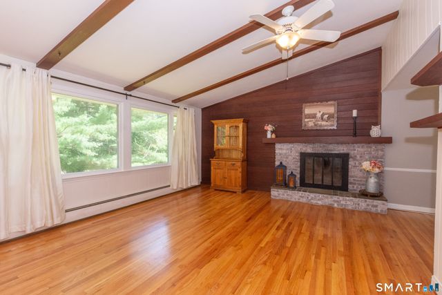 33 School Road, Bolton, CT 06043