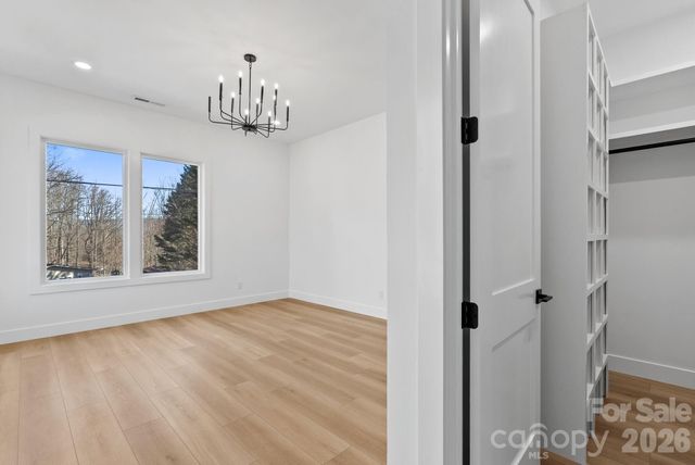 5 Trevs Way, Fletcher, NC 28732