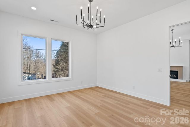 5 Trevs Way, Fletcher, NC 28732