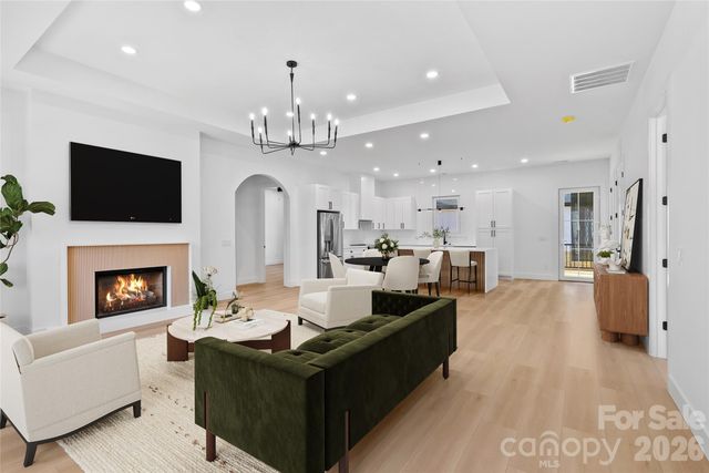 5 Trevs Way, Fletcher, NC 28732