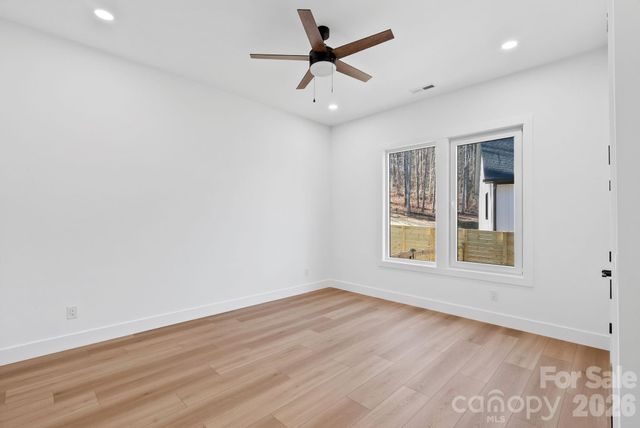 5 Trevs Way, Fletcher, NC 28732