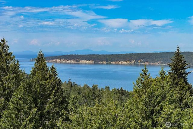982 Weston Parkway, Sequim, WA 98382