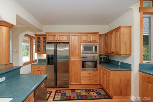 982 Weston Parkway, Sequim, WA 98382