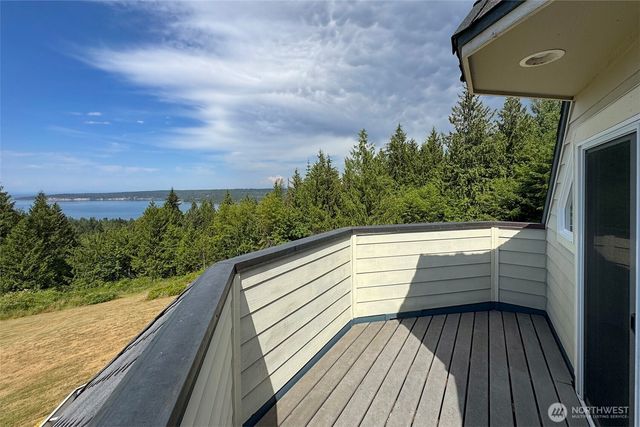 982 Weston Parkway, Sequim, WA 98382