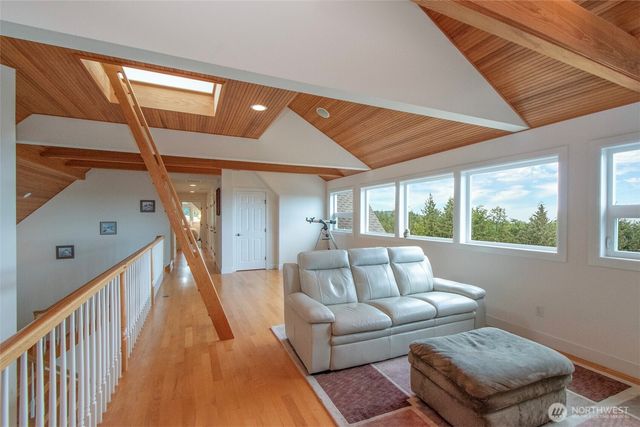 982 Weston Parkway, Sequim, WA 98382