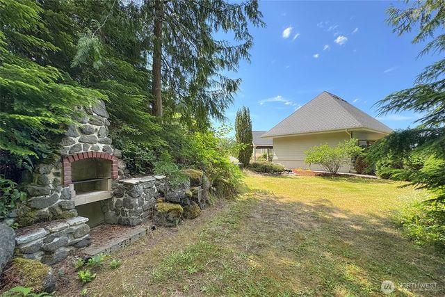 982 Weston Parkway, Sequim, WA 98382