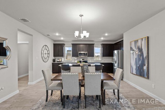 3704 Isaac Dr, Seguin, TX 78155