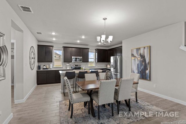 3704 Isaac Dr, Seguin, TX 78155