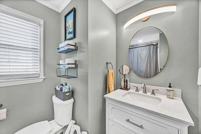 330 OAKLAND DR, Collinsville, VA 24078