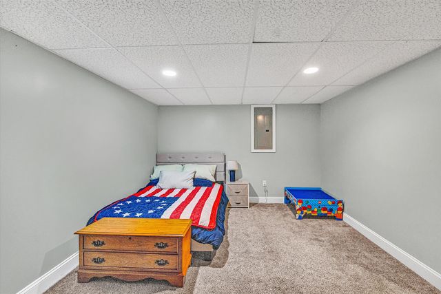 330 OAKLAND DR, Collinsville, VA 24078