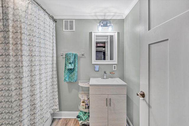 330 OAKLAND DR, Collinsville, VA 24078