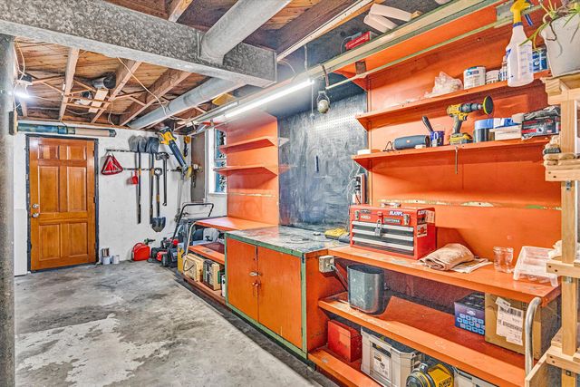 330 OAKLAND DR, Collinsville, VA 24078