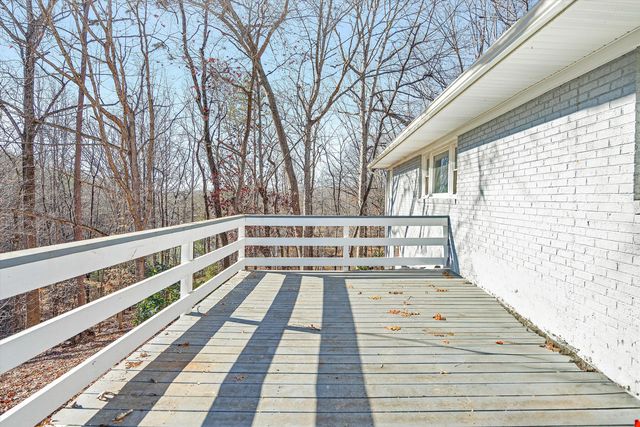 330 OAKLAND DR, Collinsville, VA 24078