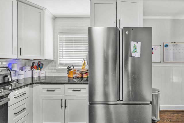 330 OAKLAND DR, Collinsville, VA 24078