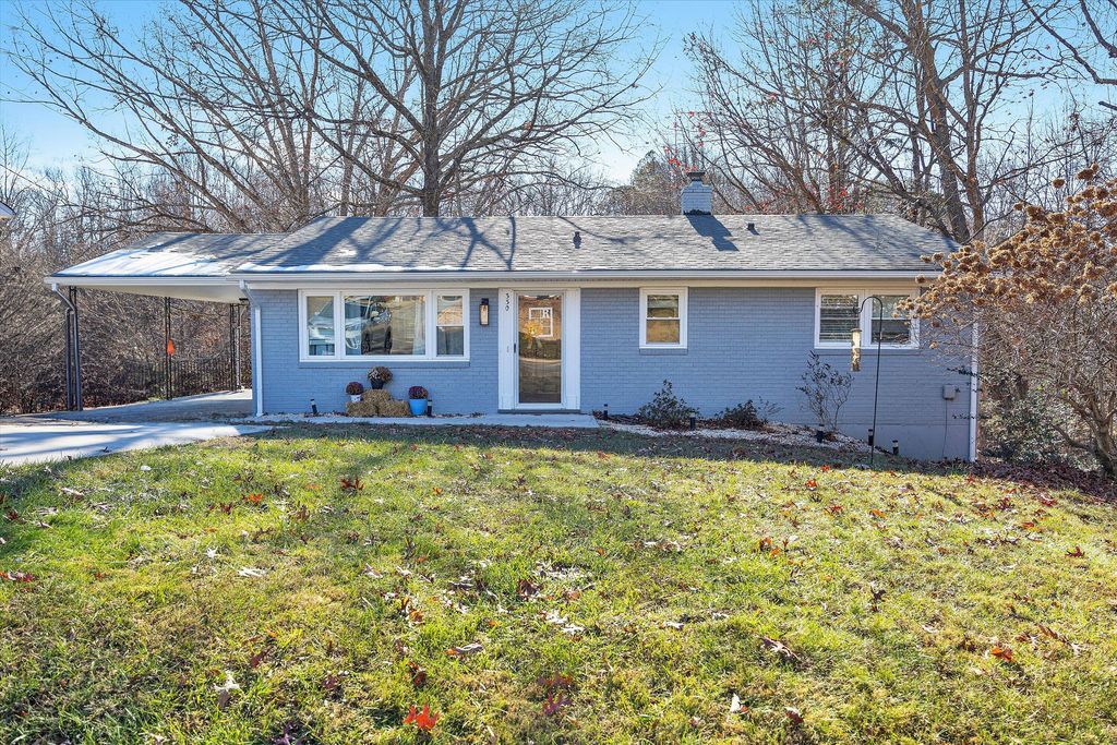 330 OAKLAND DR, Collinsville, VA 24078