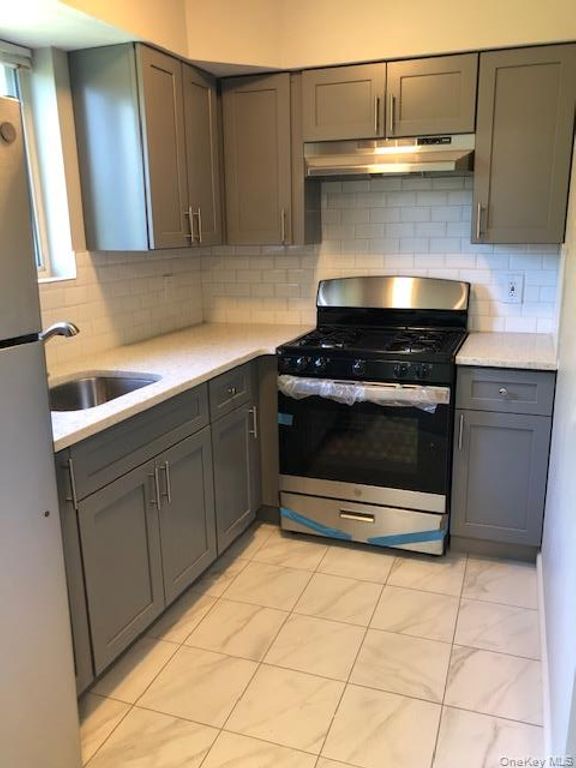 140-42 31 drive, Flushing, NY 11354 — photo 5