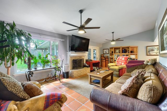 14130 Queensway WAY, San Antonio, TX 78217