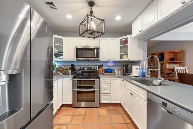 14130 Queensway WAY, San Antonio, TX 78217
