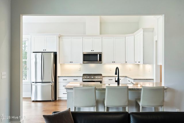 378 Autumn Pheasant Loop NW, Calabash, NC 28467