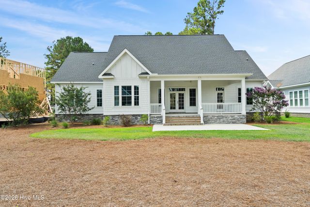 378 Autumn Pheasant Loop NW, Calabash, NC 28467