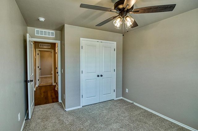 3225 Pagoda Pead Drive, Yukon, OK 73099