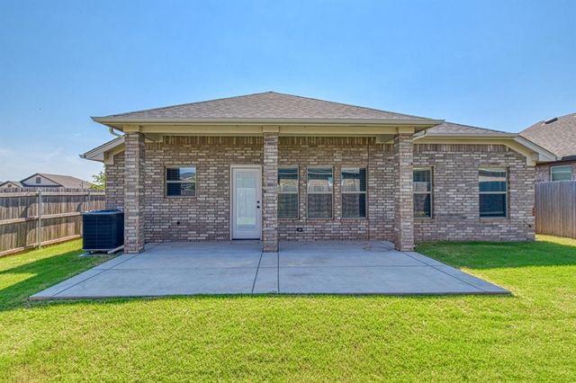 3225 Pagoda Pead Drive, Yukon, OK 73099