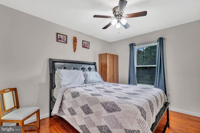 222 IVANHOE DR, Robbinsville, NJ 08691