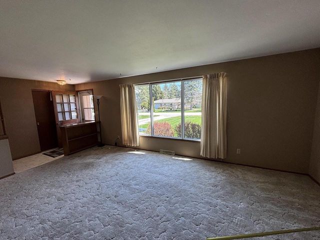 4302 E Parke Ridge LANE, Sheboygan, WI 53083