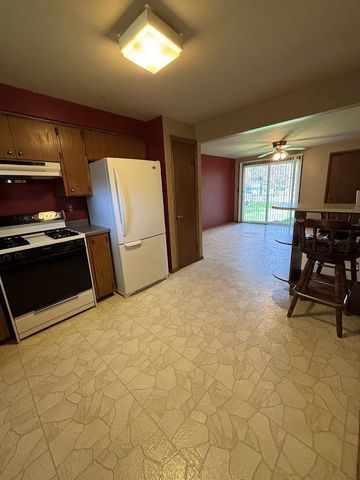 4302 E Parke Ridge LANE, Sheboygan, WI 53083