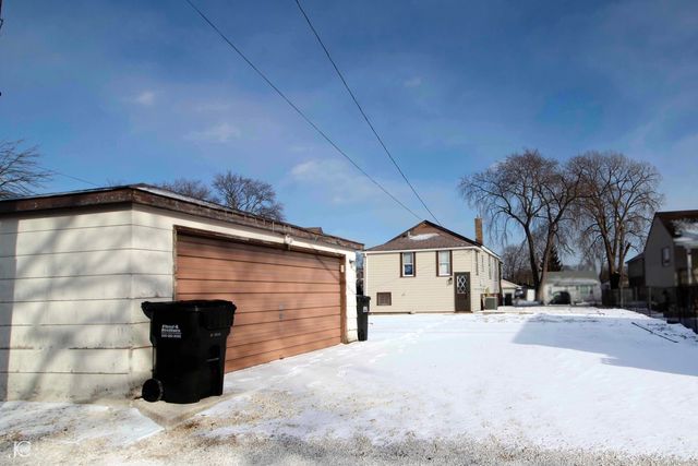 10540 Princess Avenue, Chicago Ridge, IL 60415