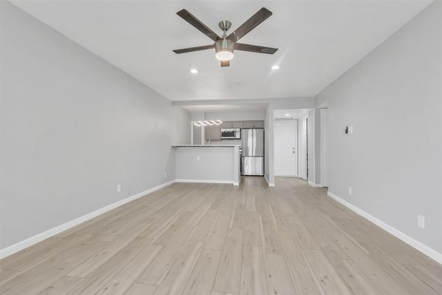 4837 Cedar Springs Road 321, Dallas, TX 75219