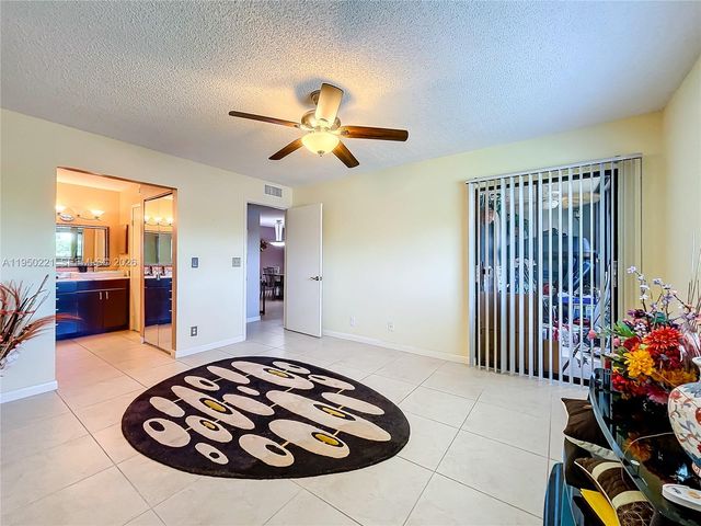 15451 Pembridge Dr 214, Delray Beach, FL 33484