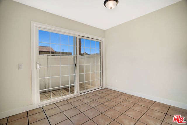 10065 De Soto Avenue 304, Chatsworth (los Angeles), CA 91311