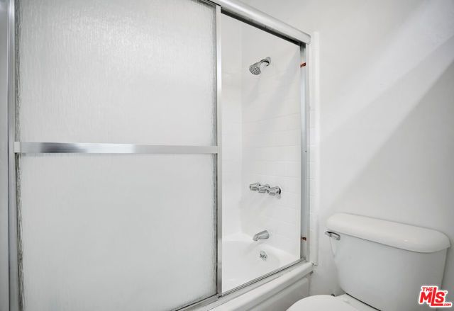 10065 De Soto Avenue 304, Chatsworth (los Angeles), CA 91311