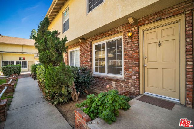 10065 De Soto Avenue 304, Chatsworth (los Angeles), CA 91311