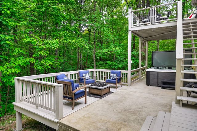 143 Swiper Dr, Smithville, TN 37166