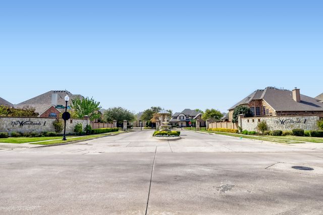 705 Crown Court, Keller, TX 76248