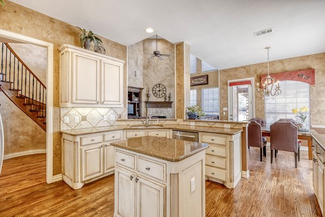 705 Crown Court, Keller, TX 76248