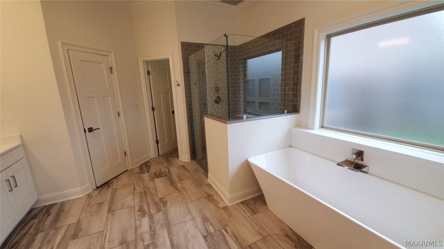 8949 Caraway Lane, Montgomery, AL 36117