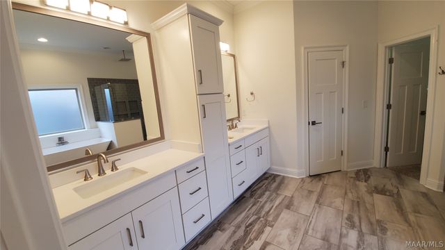 8949 Caraway Lane, Montgomery, AL 36117